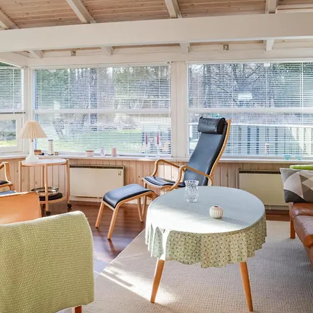 Three-bedroom In Albak *